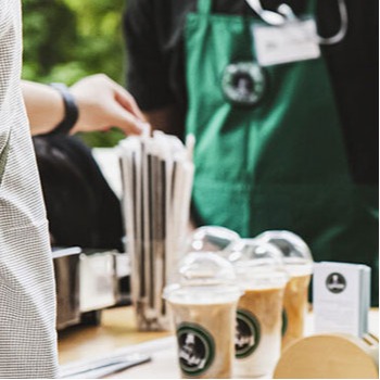 راهنمای برگزاری ایونت؛ چگونه یک ایونت موفق برگزار کنیم؟